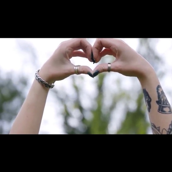 Meet your Posher, Deb - Picture 8 of 8